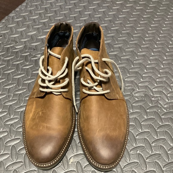 Clarks Chukka boots - Picture 1 of 3